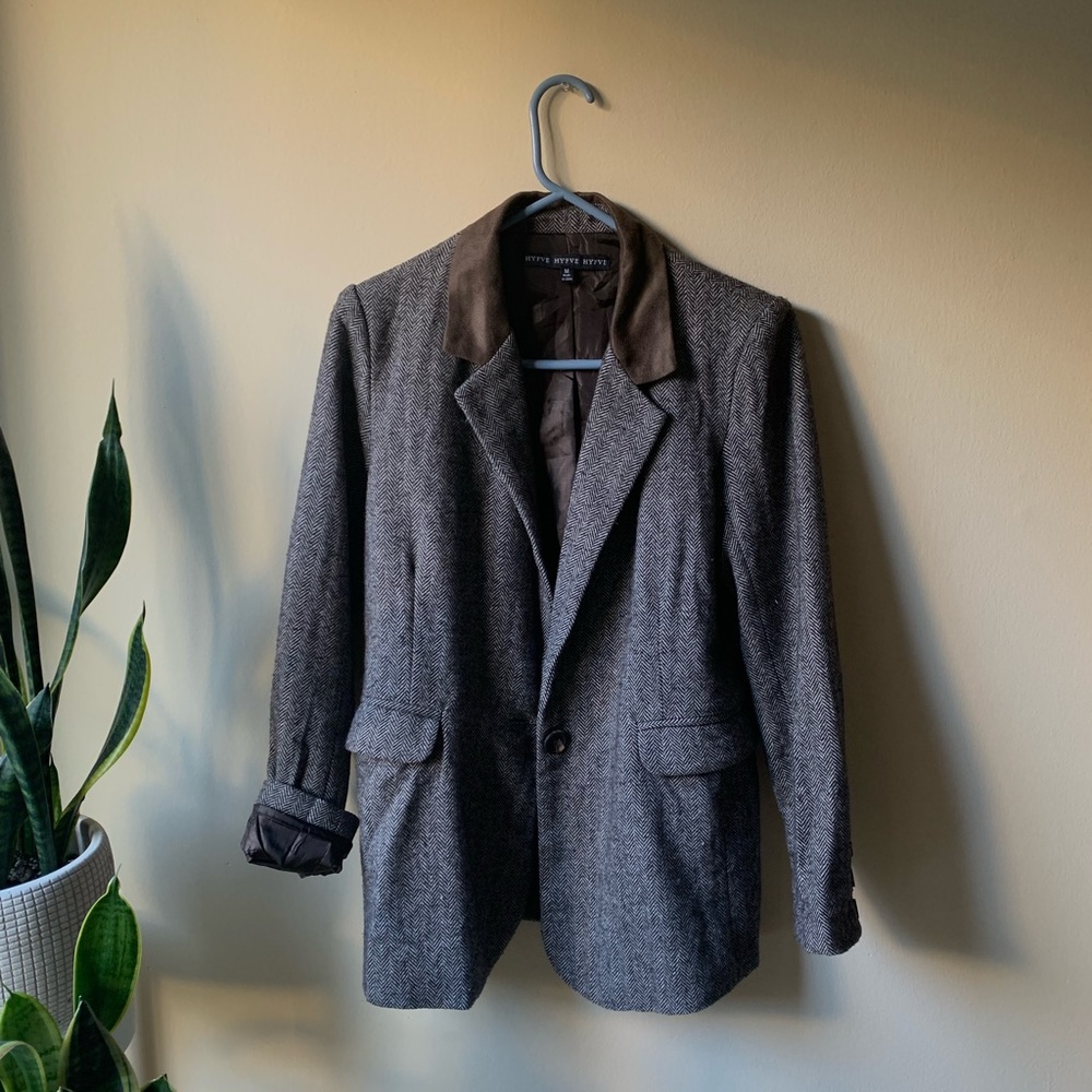 HYFVE Herringbone Lapel Collar Boyfriend Blazer, size medium